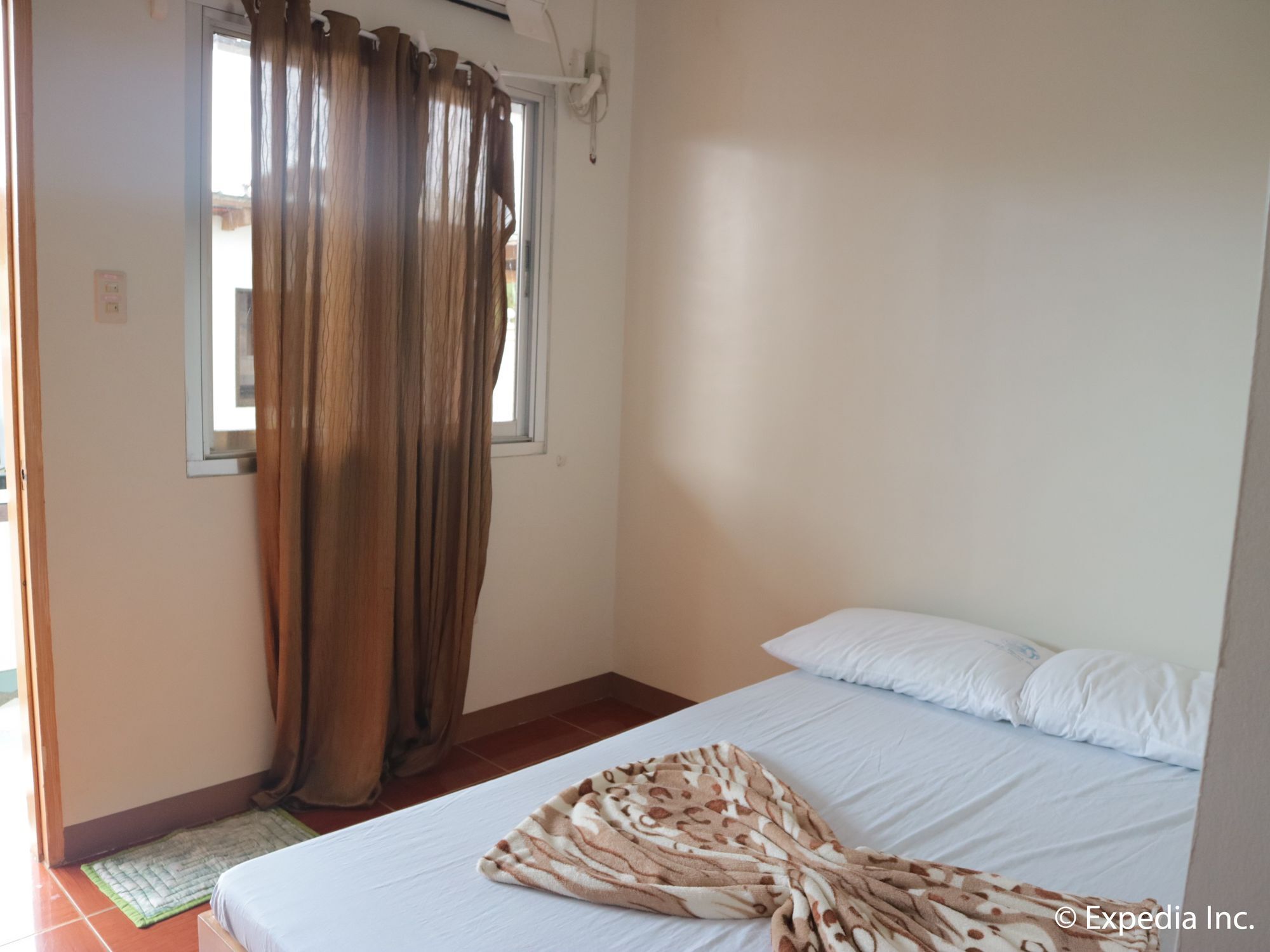 Pacific Waves Inn Балер Екстериор снимка