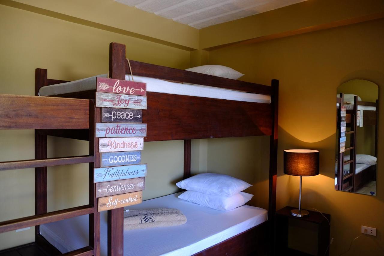 Pacific Waves Inn Балер Екстериор снимка